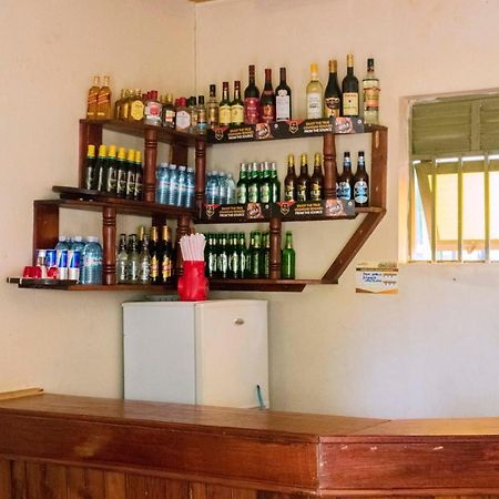 Palm World Hotels Mbarara Zewnętrze zdjęcie
