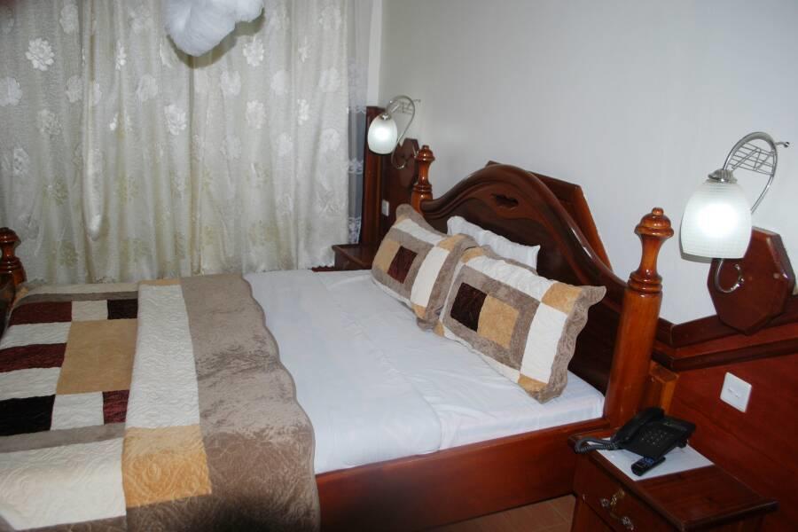 Palm World Hotels Mbarara Zewnętrze zdjęcie