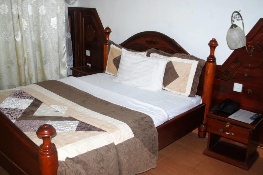 Palm World Hotels Mbarara Zewnętrze zdjęcie